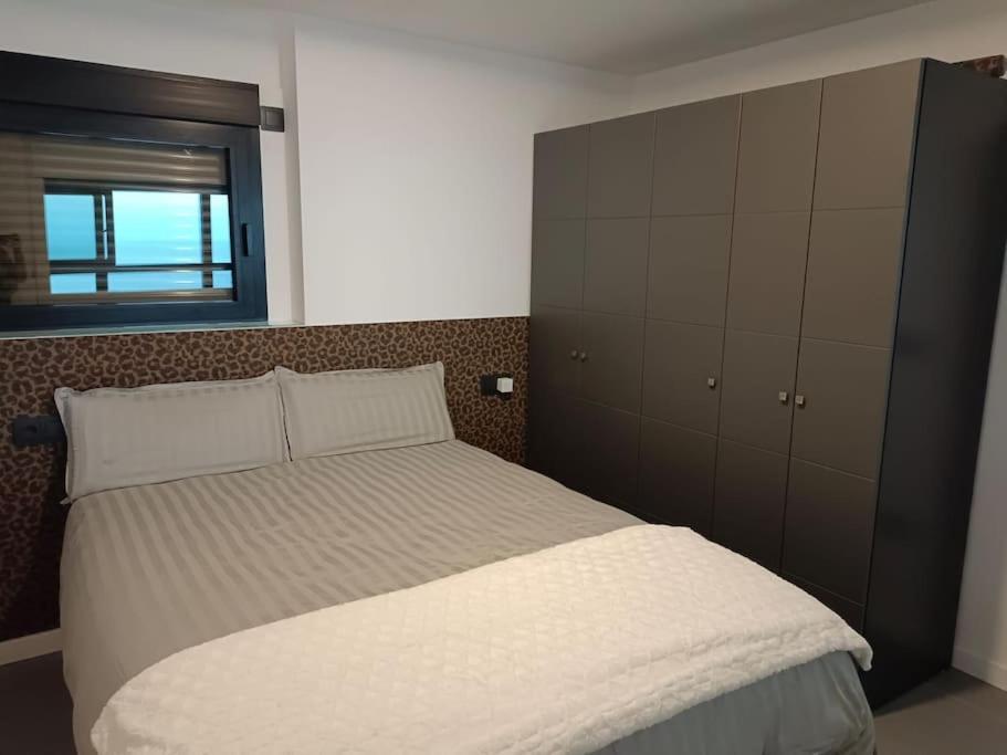 Estupendo Apartamento En Planta 23 Primera Linea Benidorm Buitenkant foto